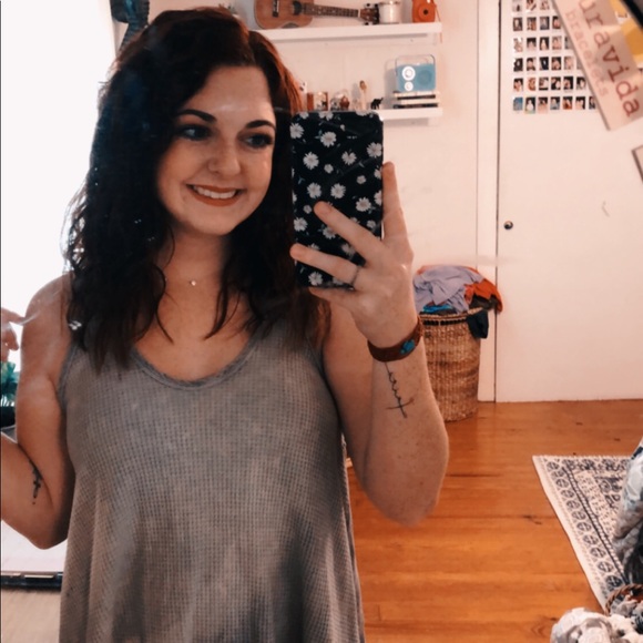 Meet your Posher, Ellie - Picture 1 of 1